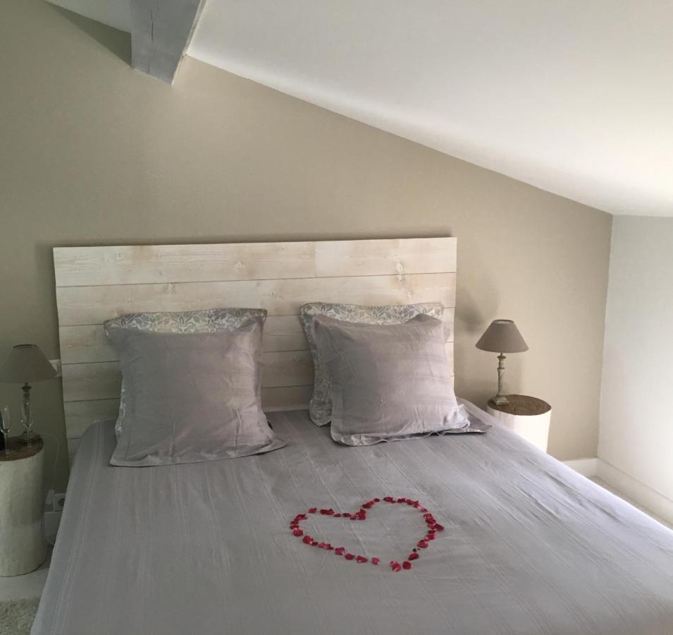 Bed and Breakfast Le Mas De Briquepierre Caraman Екстер'єр фото